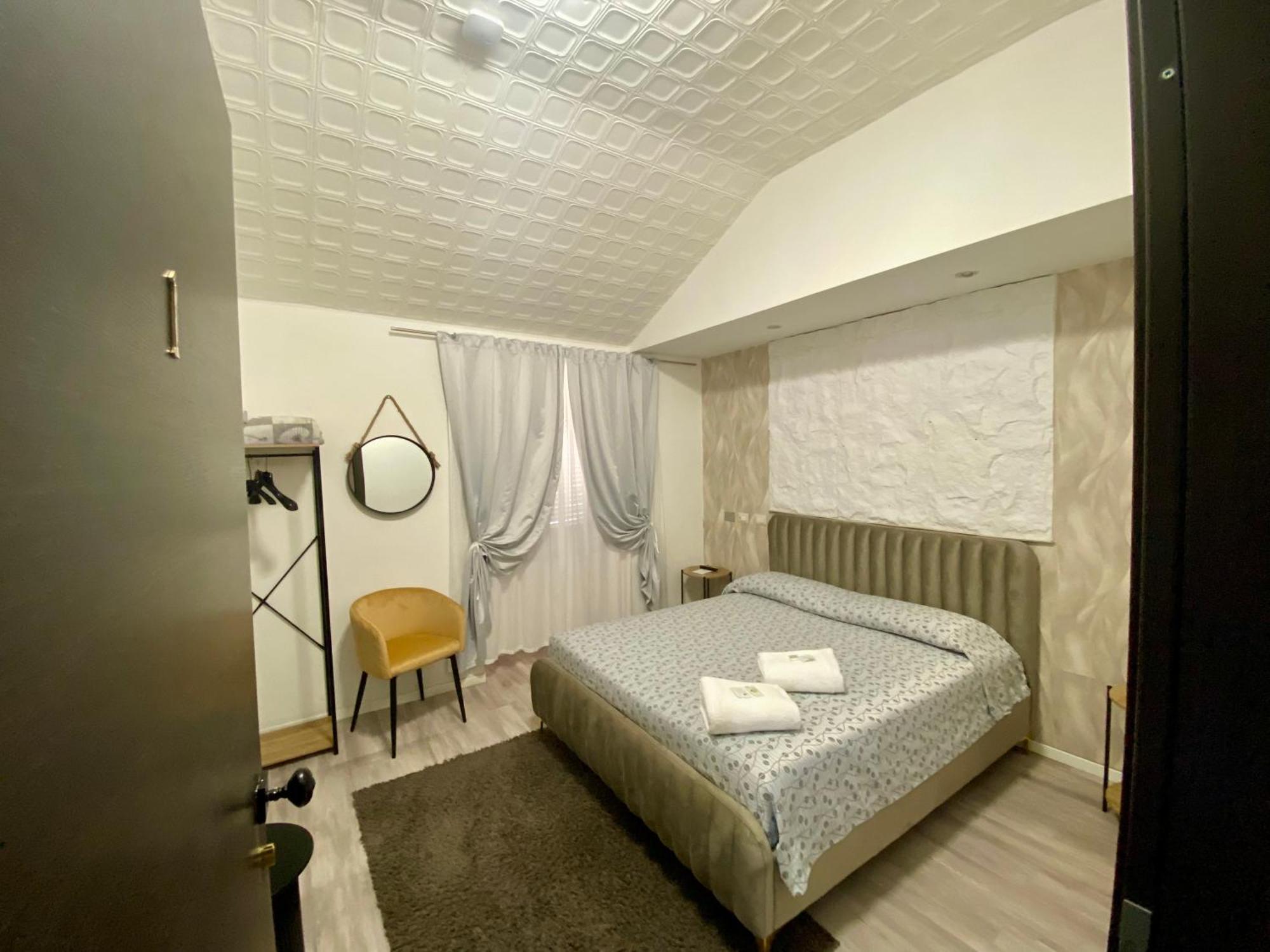 Guest House Minas Мілан Екстер'єр фото
