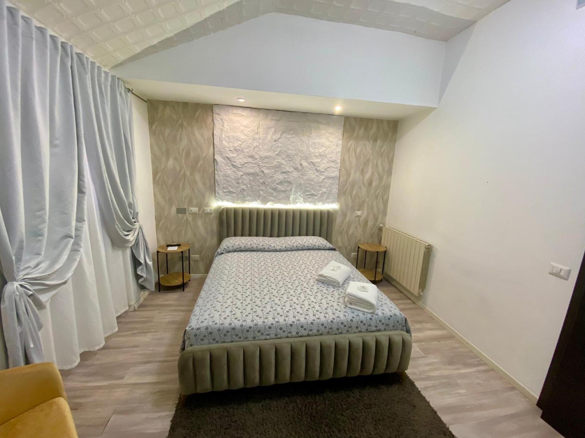 Guest House Minas Мілан Екстер'єр фото